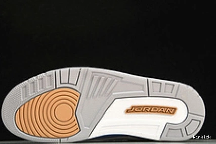 3 Jordan Wizards CT8532-148 0816